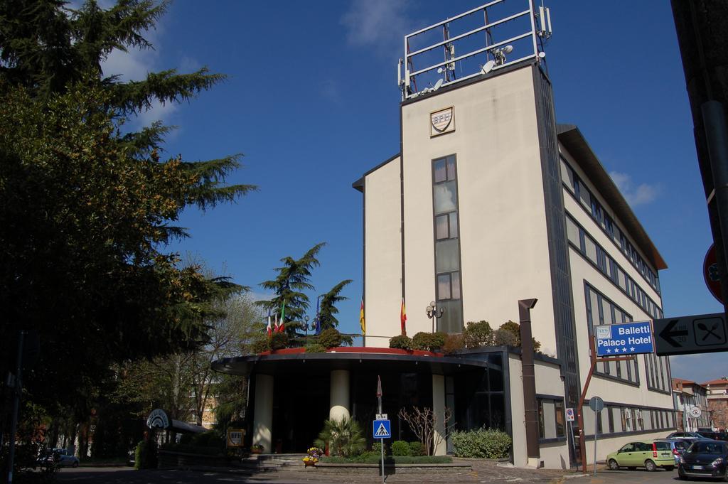 ויטרבו Balletti Palace Hotel מראה חיצוני תמונה